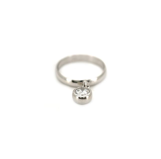 14K White Gold Ring Studded With Round Diamond with 0.35ct