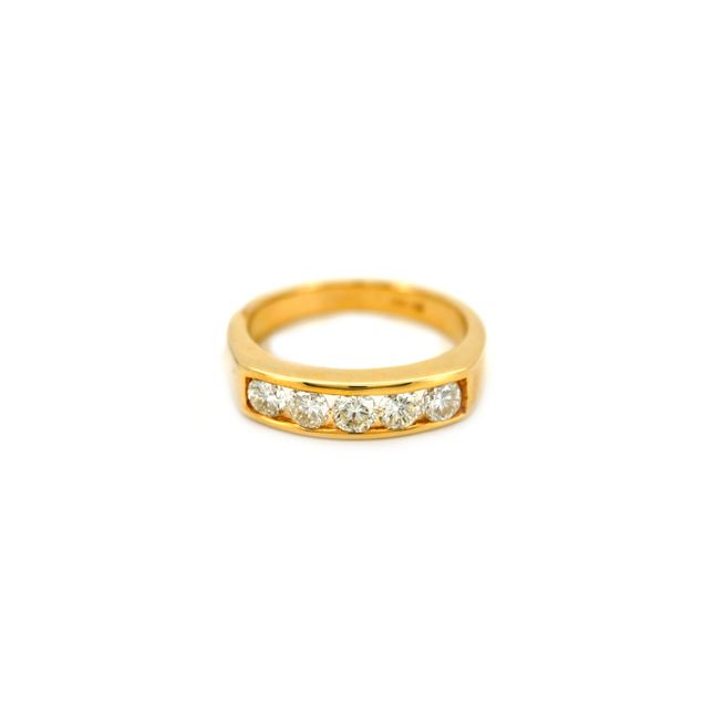 14K Yellow Gold Ring Studded With Round Diamond