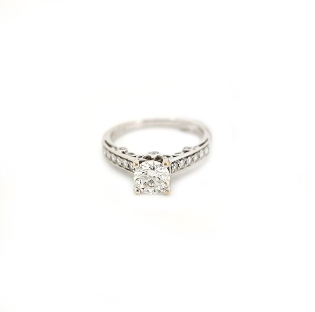 Diamond Round 0.90ct Ring in 18K White Gold