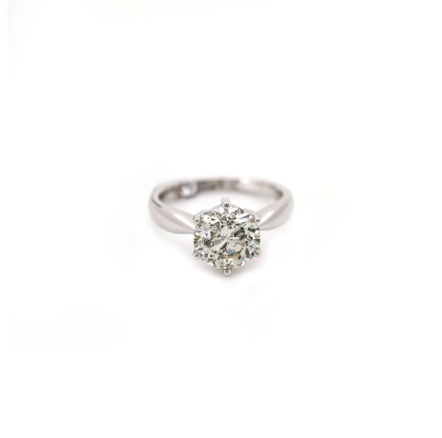 Love Symbol 18KT White Gold & Diamond Ring