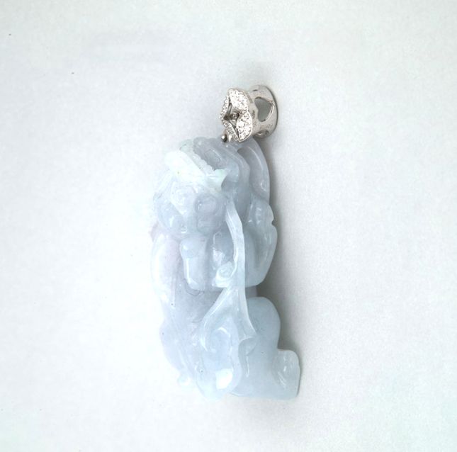 Jadeite Pendant 129.20ct in White Gold
