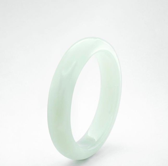 Jadeite Round Bangle 226.61ct
