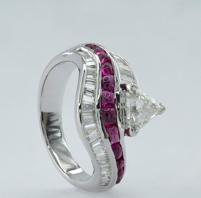 Diamond Trilliant 0.5ct Ring in 18K White Gold
