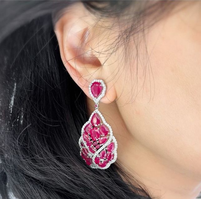 10.60ct Ruby Earrings in 18K Gold