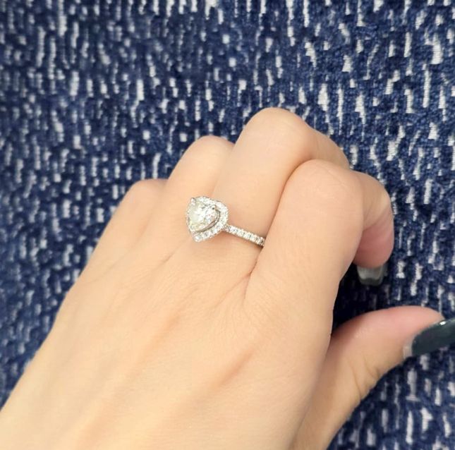 Heart Solitaire Halo Diamond 18K White Gold Ring