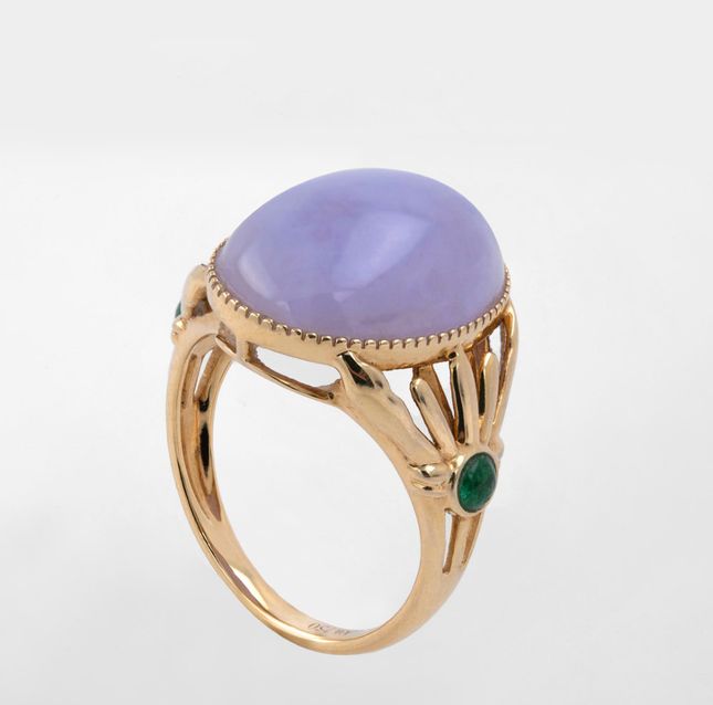 Yellow Gold Jadeite Ring of Radiant Glow – LR9855