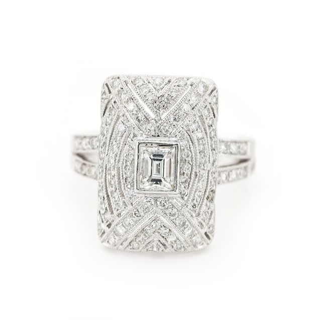 18K White Gold Baguette Diamond Ring 0.22ct