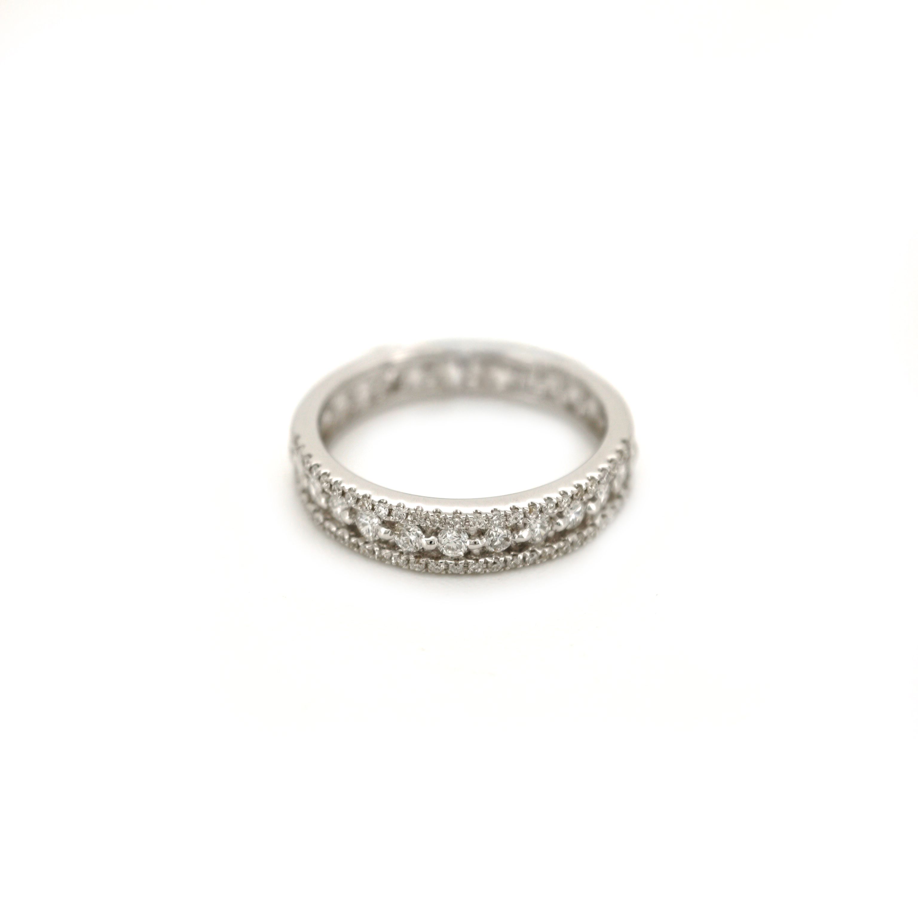 3005_mainPhoto