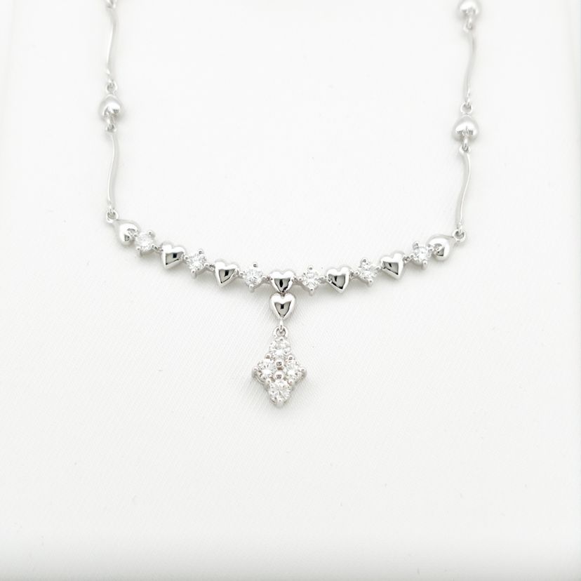 Diamond necklace product image