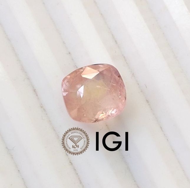 5.44ct IGI Certified Untreated Padparadscha Sapphire