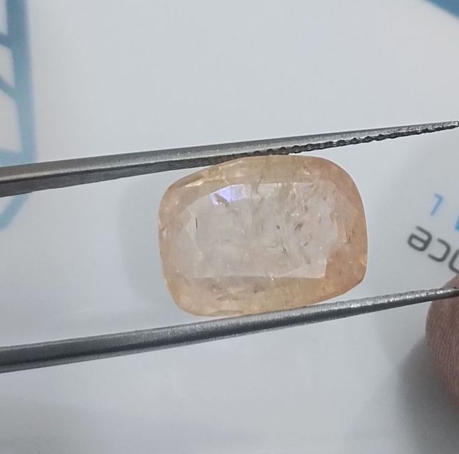6.38ct IGI Certified Untreated Padparadscha Sapphire