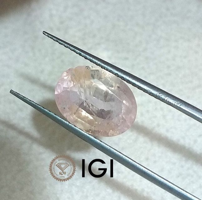 3.67 IGI Certified Untreated Padparadscha Sapphire