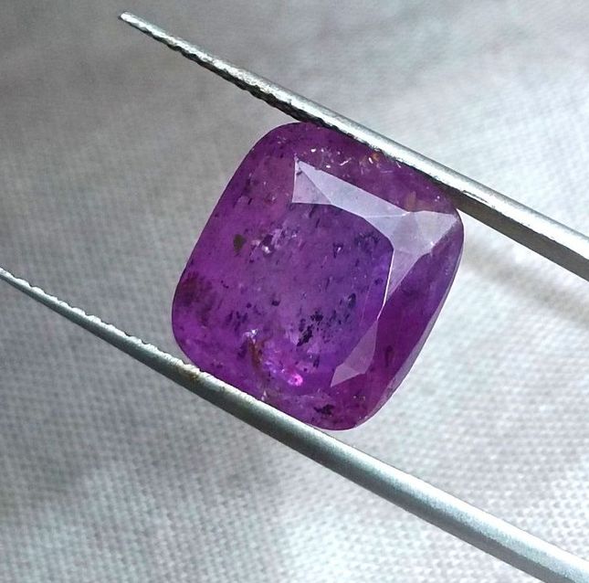 Cushion-Cut Purple Sapphire 11.59ct