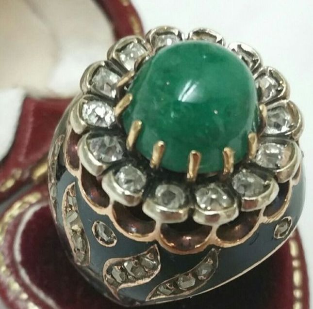 Antique 14K Yellow Gold Diamond Emerald Ring