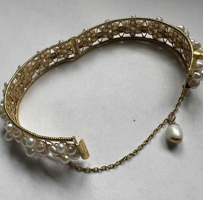 Pearl Circle Style Bracelet