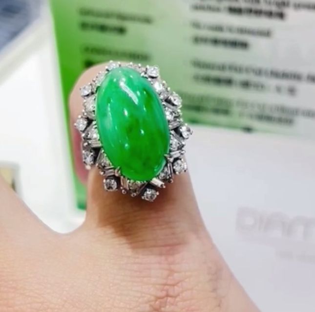 50.43ct Jadeite Ring in 9K White Gold – LR8222