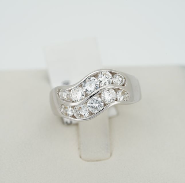 Luxury 18K White Gold 1.09ct Diamond Round