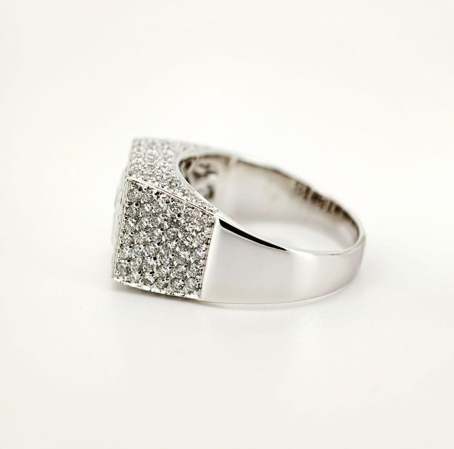 Timeless Diamond Ring