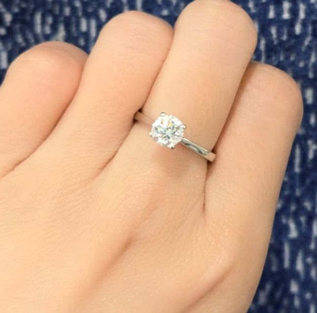 Lumiera 18KT White Gold Diamond Ring – LR14217