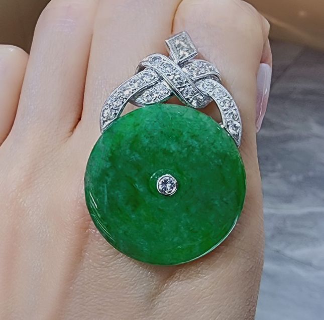 Rare Jadeite Pendant 85.68ct 18K White Gold