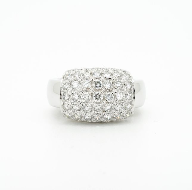 Designer 18K White Gold Diamond Round LR10878