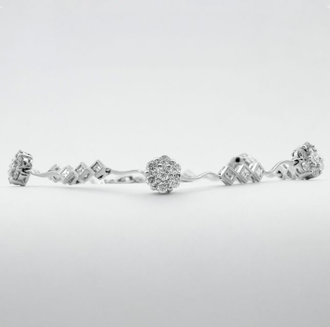 White Gold Diamond Flower Station Bracelet