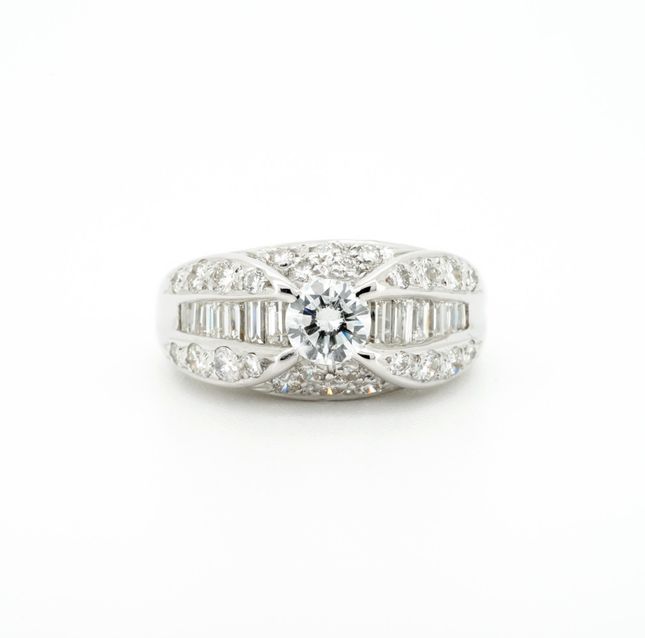 Classic 18K White Gold Diamond Round 0.50CT