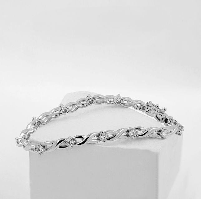 White Gold Diamond Twist Bracelet