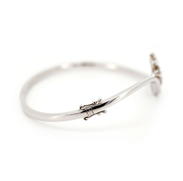 18K Fancy Diamond Bangle