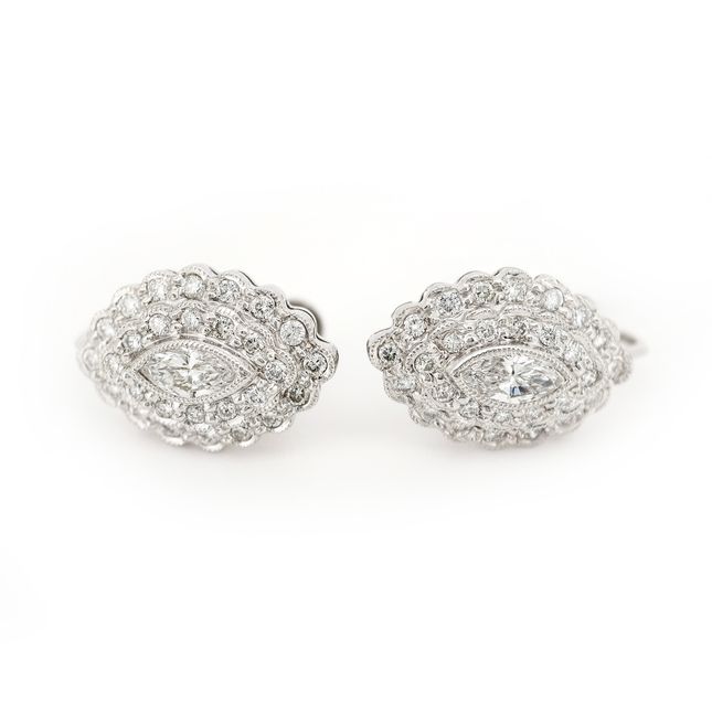 Harmony Leaf 18K White Gold Diamond Studs