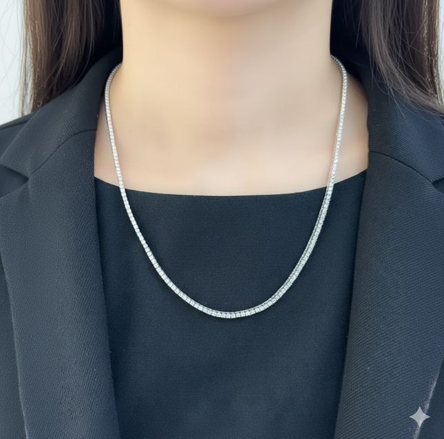 6.78ct Round Diamond Necklace in 18K White Gold