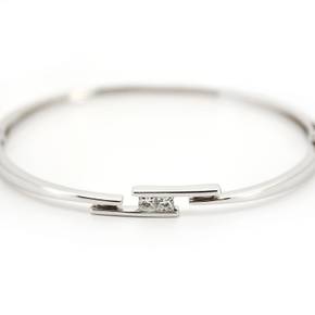 2047_mainPhoto