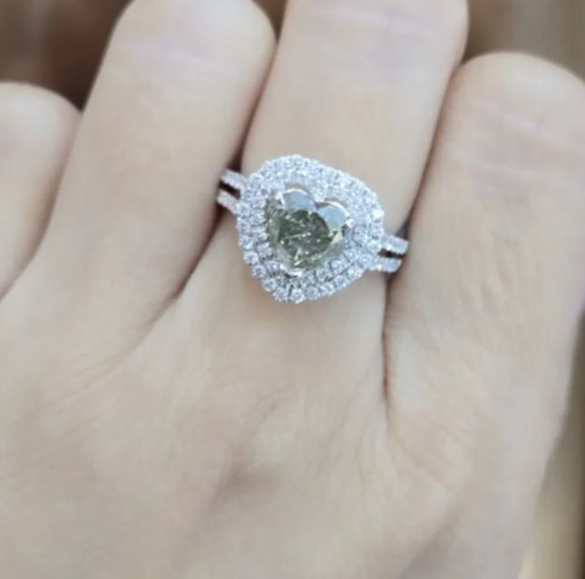 Grayish Yellowish Green Heart Diamond Ring 18K LR14