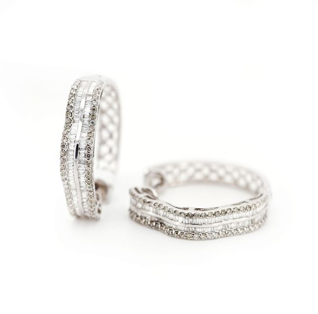 Cocktail White Gold Hoop Earrings