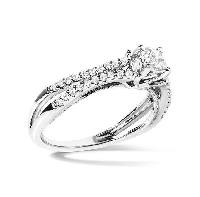 14K White Gold Split Shank Ring
