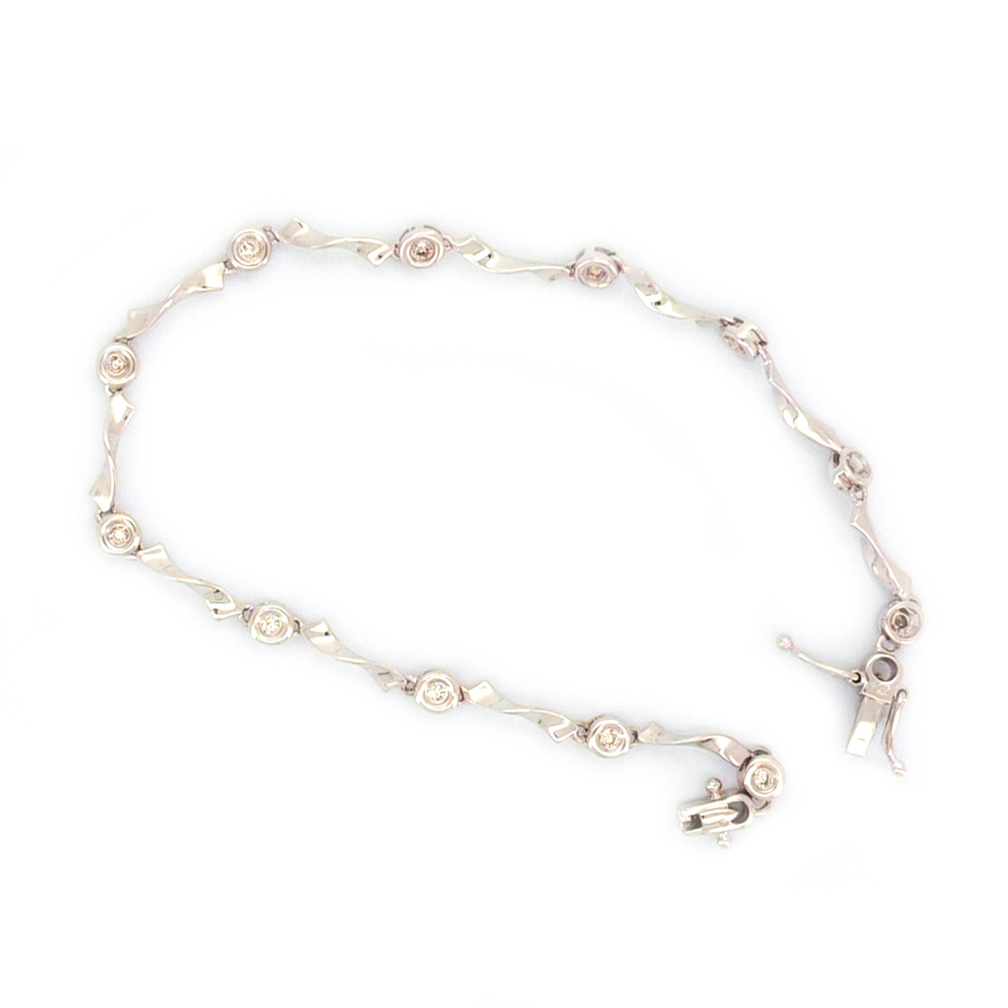 2697_mainPhoto