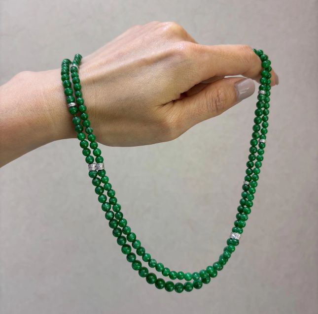 Jadeite Round Necklace in 18K White Gold, Statement Luxe