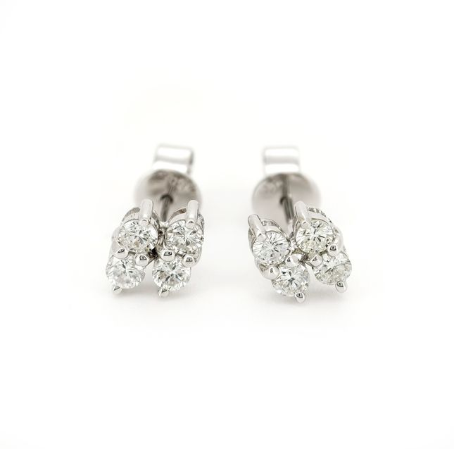 Radiating 18K White Gold Diamond Earring Pair