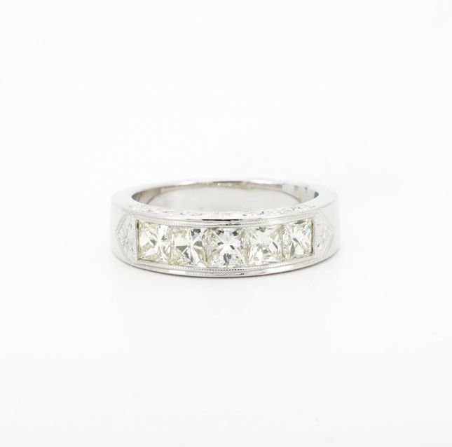 Fine Jewelry 18K White Gold Diamond Princess